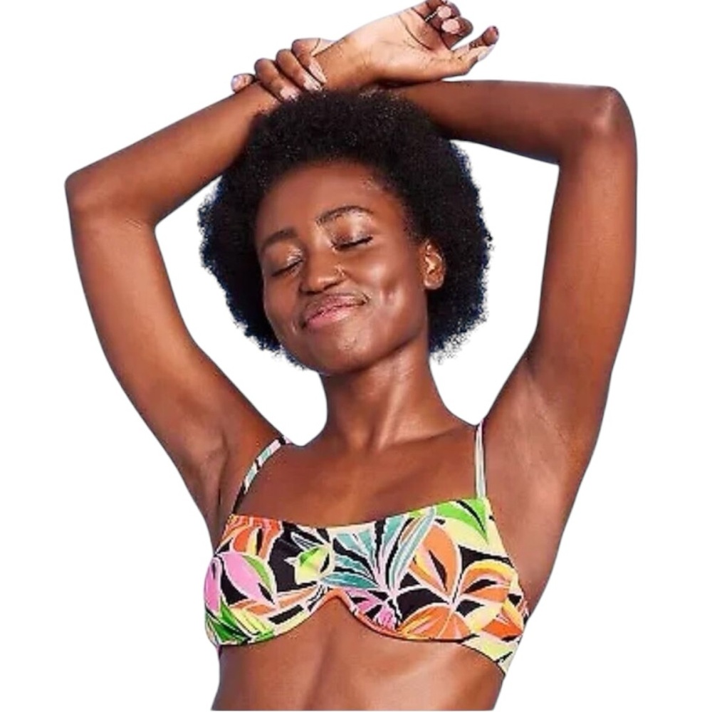 63. Wild Fable NWT Tropical Underwire Bralette with Removable Pads